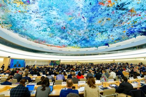 Genève, Suisse, 24 février 2025 : Le Secrétaire général des Nations Unies, António Guterres, s'adresse au débat de haut niveau de la 58ème session du conseil des droits de l'homme aux Nations Unies à Genève. © Joan Sutter, licensed under Shutterstock.